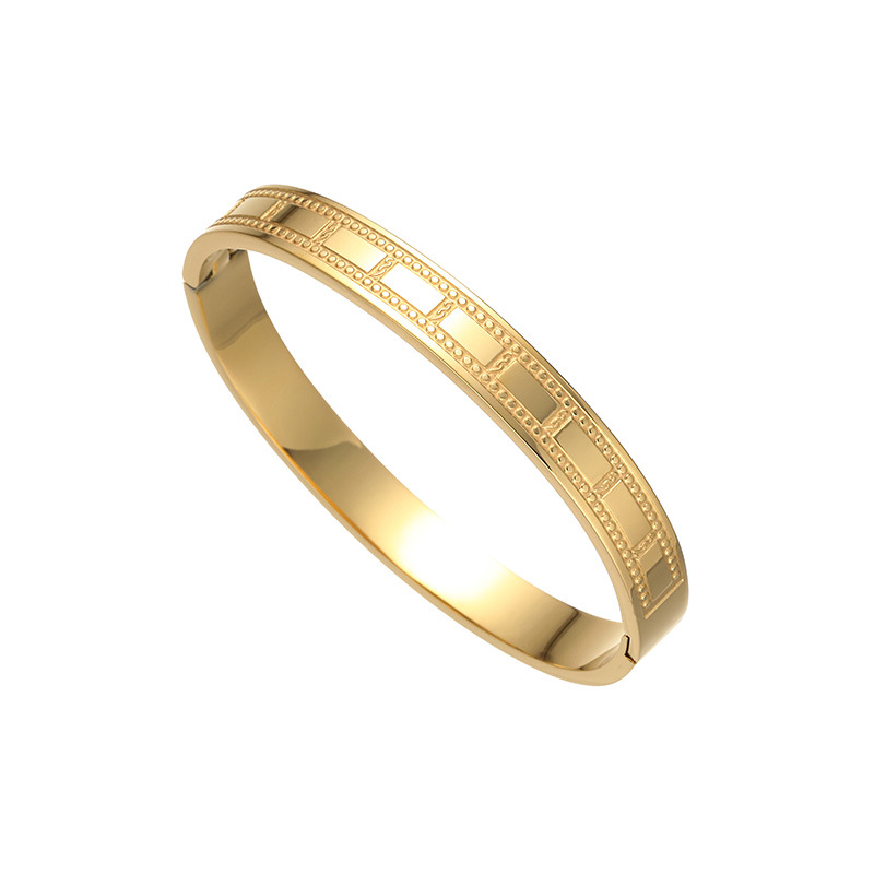 Geometric Pattern All Seasons Season Simple Style Classic Style Geometric Titanium Steel Bangle In Bulk