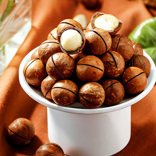 Macadamia nuts, dried fruits, nuts, roasted seeds and nuts, bagged wholesale fruit opener, Internet celebrity snacks, New Year's goods purchase, Weiziyuan