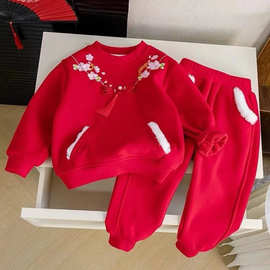 女童秋冬季刺绣加绒套装2024新款儿童拜年服喜庆两件套女宝宝汉服