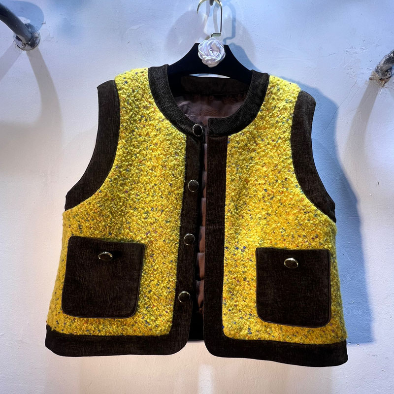 Estación europea de otoño 2026 nuevo tween grueso empalme de cordillera universal cuello redondo algodón entrelazado grueso clip caballo hombro de mujer image 6