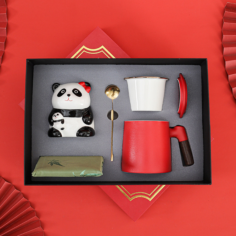 2025年熊猫礼品公司年会伴手礼茶叶罐茶杯客户员工礼盒装陶瓷摆件
