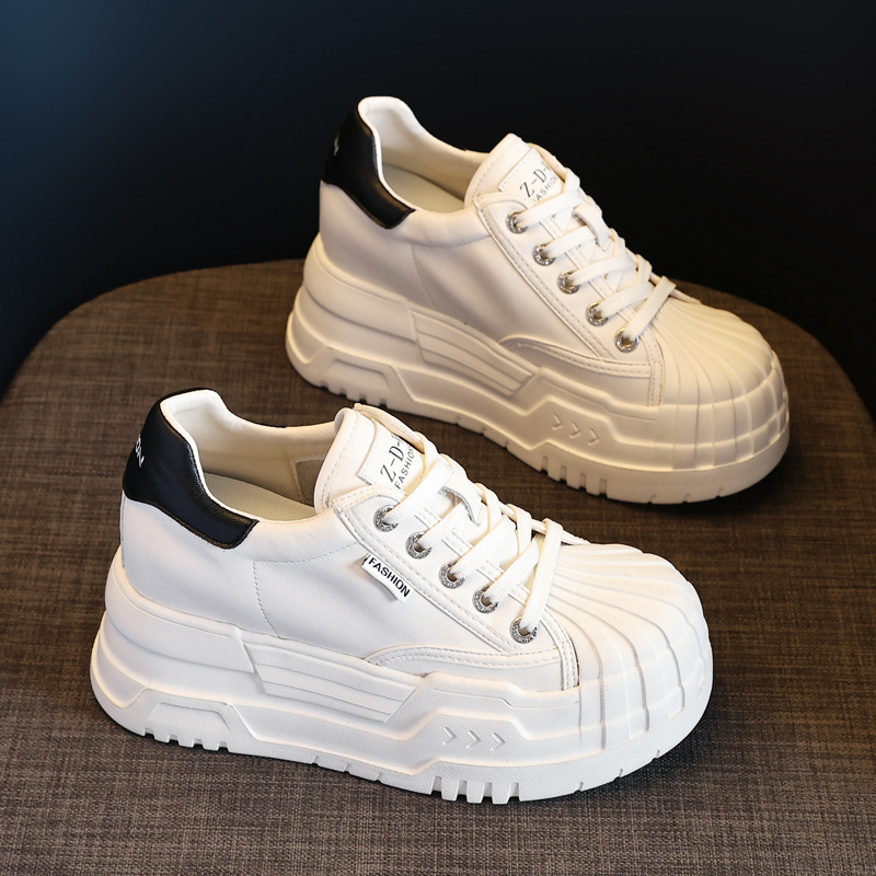 Giày sneaker nữ đế dày tăng chiều cao bên trong, phối bánh xốp thoáng khí — Màu be