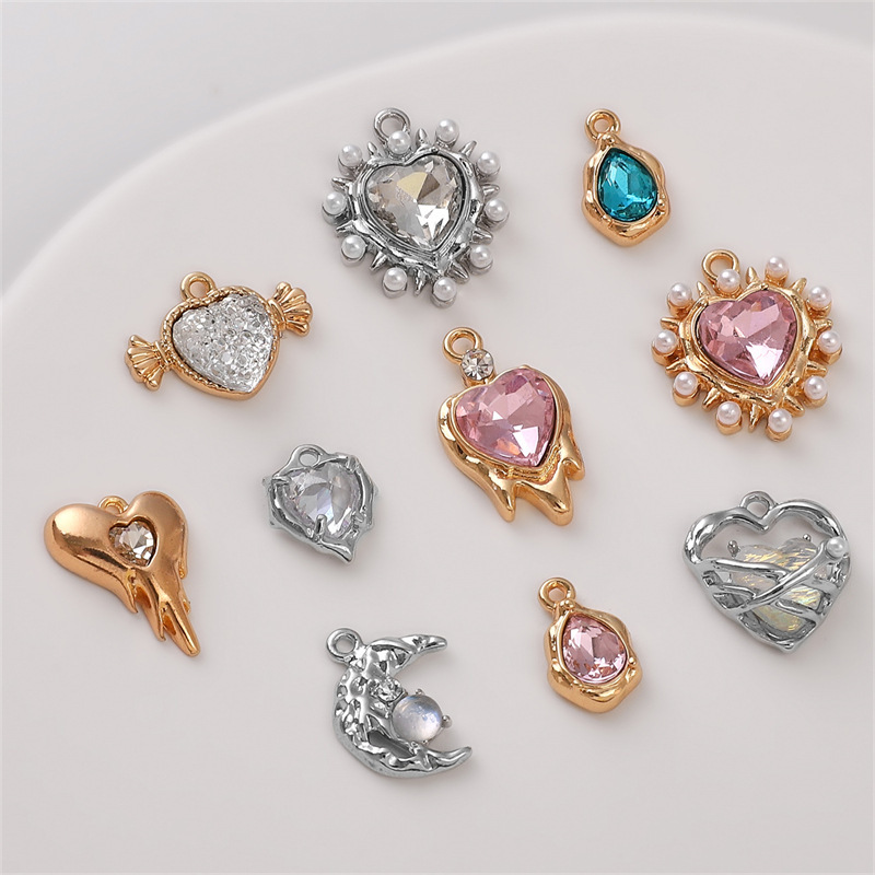 1 Piece Quantity Glass, Copper Material 1 Piece Glass Copper Heart Shape Rose Pendant DIY Jewelry Accessories Bracelets Necklace