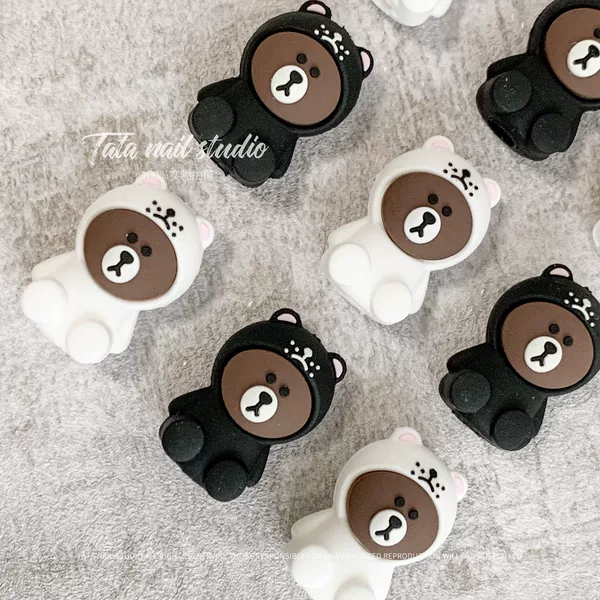 Internet Celebrity Japanese Nail Art Tools Black and White Violence Hug Brown Bear Cute Dead Leather Cutter Silicone Protective Case Little Red Book