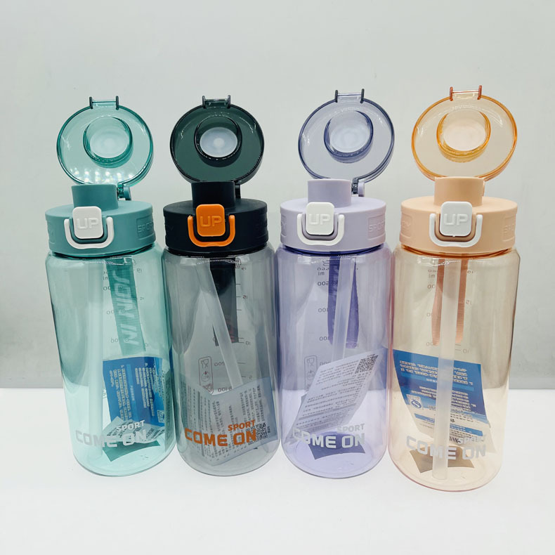 Tong 6347 espacio de plástico taza de agua con taza de paja 850ml escuela portátil de plástico deportes de los hombres red hervidor de agua rojo