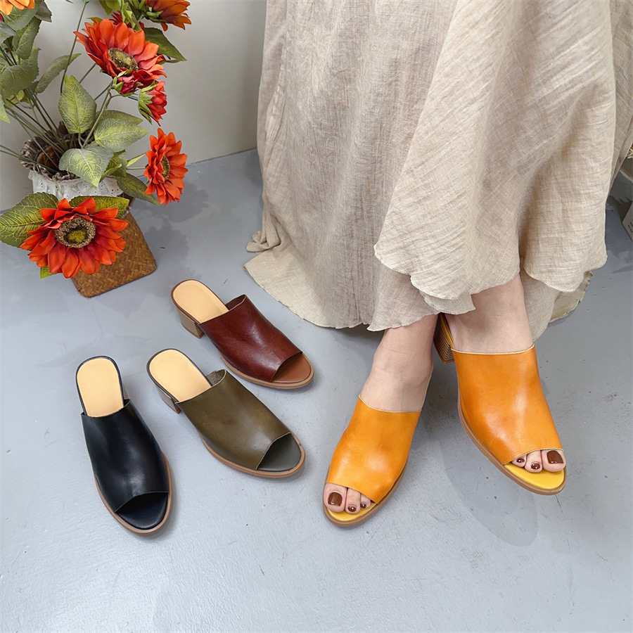 Retro leather women's slippers