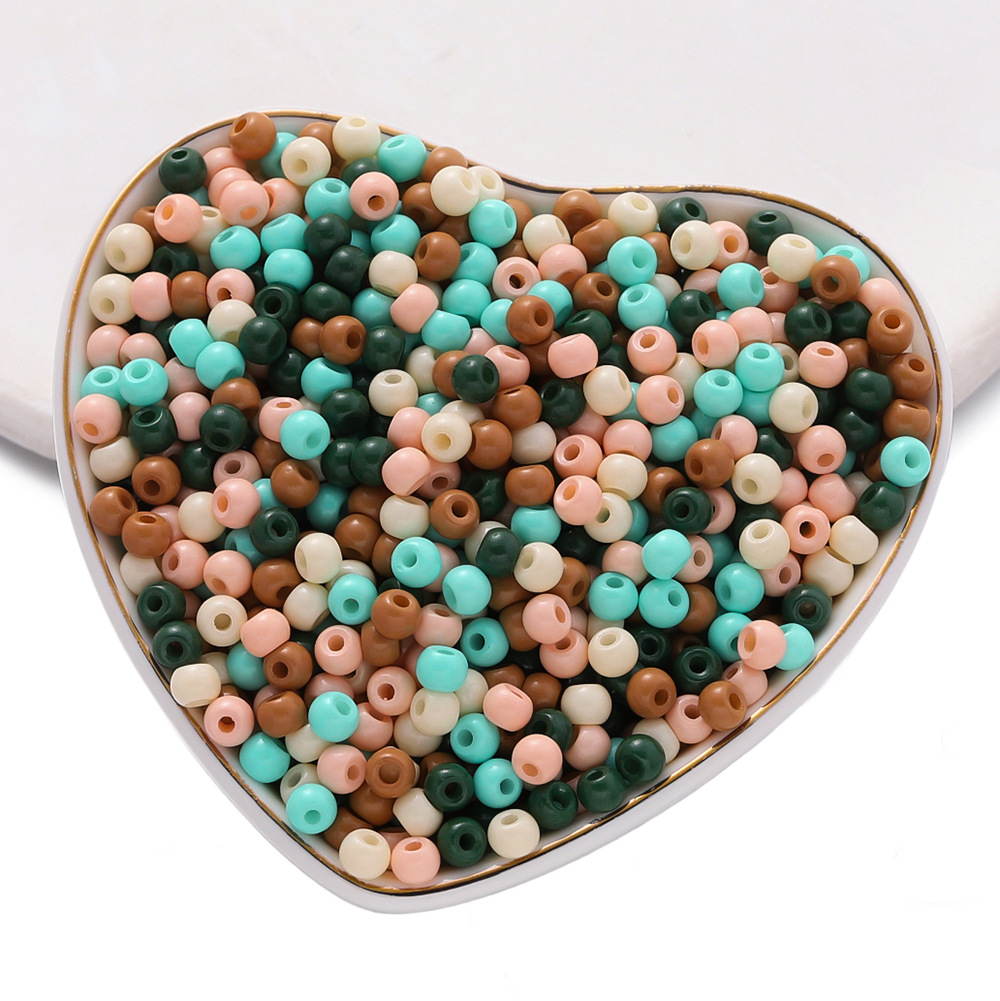 Green, wide color palette
