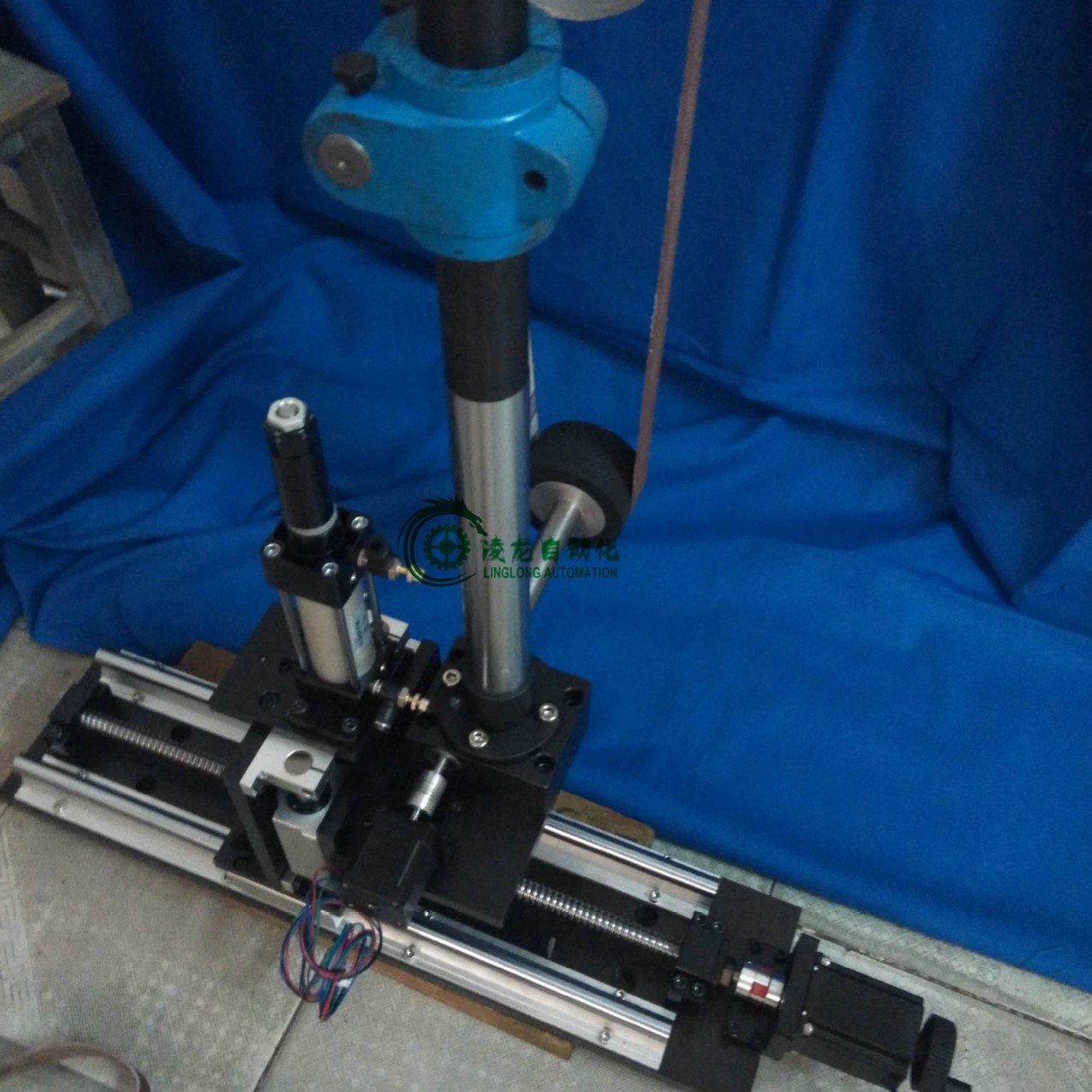 �ṩ�Զ���װ�оߣ����Զ��ξ�������� �������ø����ξ�1