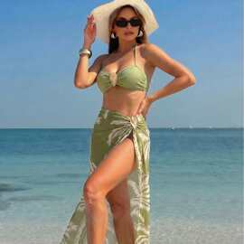 比基尼泳衣女2026三件套bikini分体外贸新款海边度假印花温泉泳装