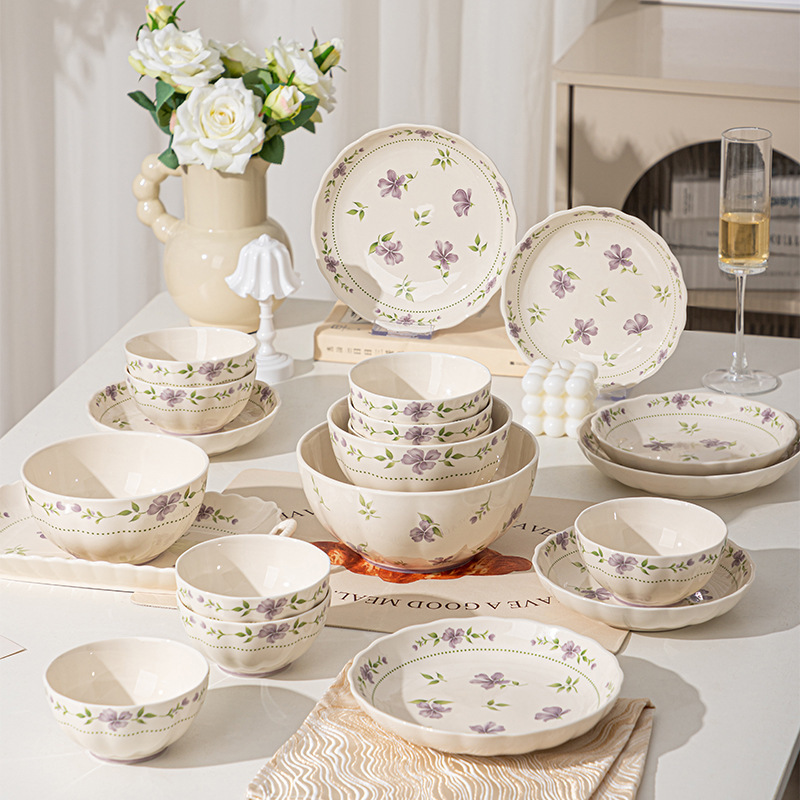 Japanese-Style Bowl and Plate Set for Home Use, Underglaze Color, High-End Feel, New Ceramic Bowls and Plates, Purple High-Value Ceramic Tableware Japanese-Style Bowl and Plate Set for Home Use, Underglaze Color, High-End Feel, New Ceramic Bowls and Plates, Purple High-Value Ceramic Tableware