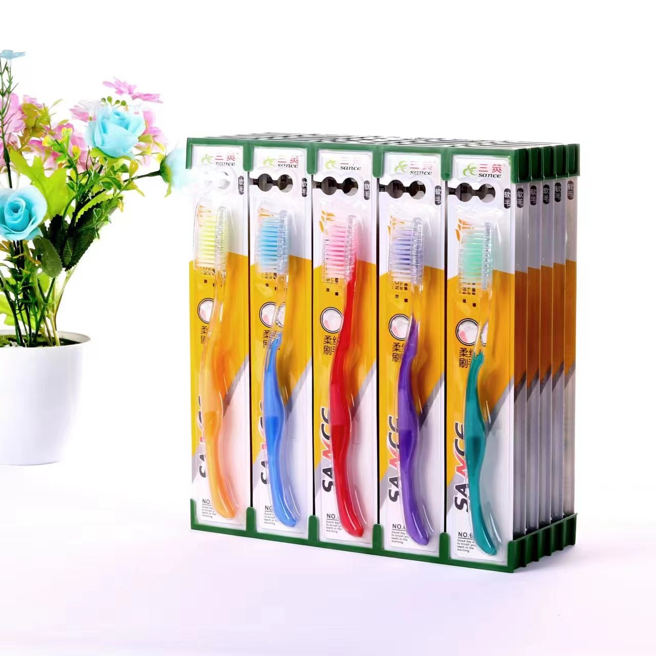 46 tipos de cepillo de dientes - 2 cepillo de dientes de pelo suave para adultos de alta calidad estudiantes decoración doméstica Yiwu pequeños productos básicos al por mayor