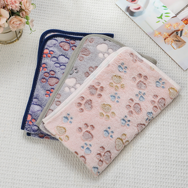 Cross-border pet blanket pads for cats and dogs, flannel blankets for autumn and winter, warm pet sleeping pads, wholesale
