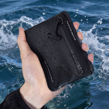 现货IPX8防水钱包轻量化钥匙包TPU潜水游泳气密袋拉链防水卡包