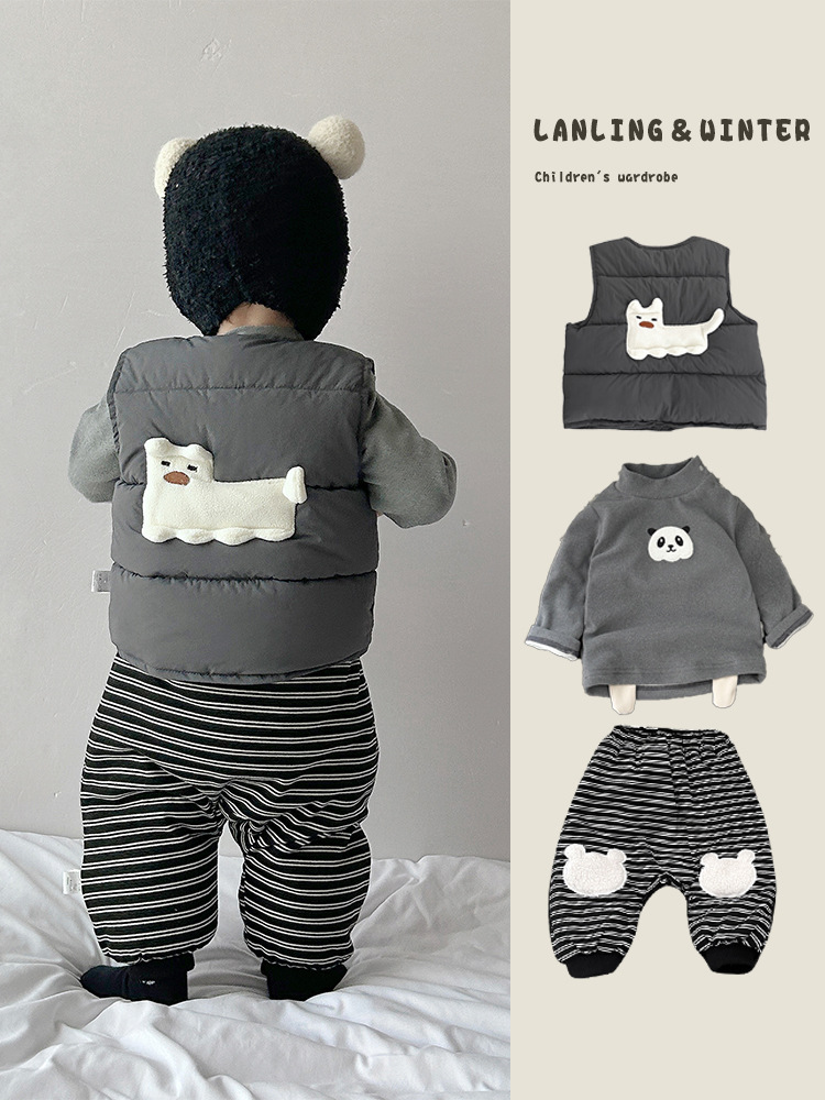 INS ropa de invierno para bebés, guapo chaleco de algodón grueso para bebés y niños calientes en invierno para salir a los hombros de la marea.
