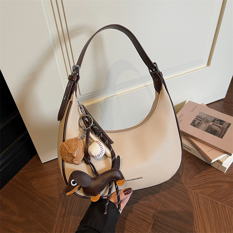 Women's Underarm Bag 2026 New Trendy Niche High-End Vintage Fashionable Shoulder Bag for Work and Commuting Crossbody Bag Women's Underarm Bag 2026 New Trendy Niche High-End Vintage Fashionable Shoulder Bag for Work and Commuting Crossbody Bag