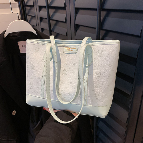 Large-capacity commuter bag for women 2024 new fashion shoulder armpit bag college student class casual tote bag