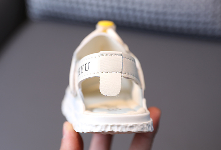 Children's Baotou Sandals 2023 Summer Boys Baby Soft Sole Velcro Beach Girls Korean Edition Sports Shoes_voghion.com