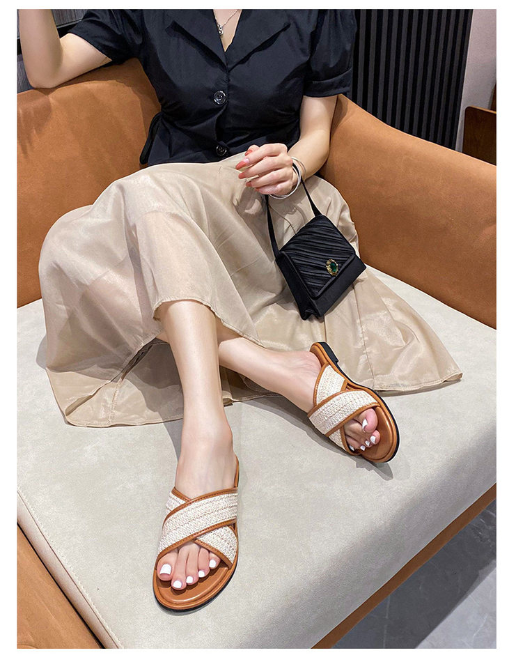 Dép sandal nữ quai chéo mũi tròn hở ngón đế dày phối màu, đế cao 3 cm — Màu Mơ (Dép lê), Màu Mơ (dép), Màu nâu (dép), Màu đen (dép) chi tiết 48