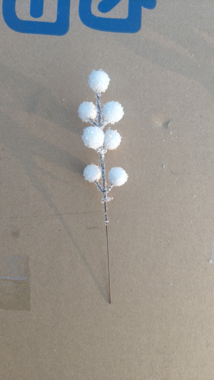 仿真落雪浆果7叉落雪浆果插枝圣诞果冬青果婚庆家居装饰落雪浆果