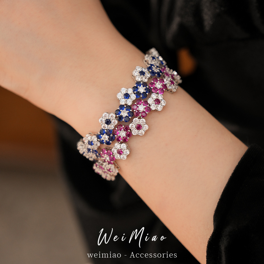 Medieval vintage pulsera de flores de piedra de silicio ligera pulsera de nicho de lujo alta sensación de temperamento exquisito joyas al por mayor