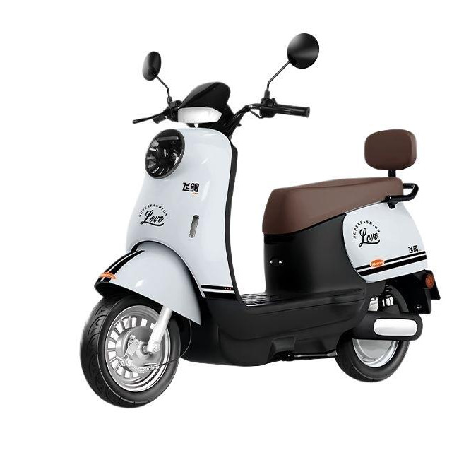Motocicleta Eléctrica Tipo Tortuga con NFC e Interconexión Móvil para Movilidad Urbana