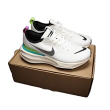 �¿�ZoomX Invincible��Ůܛ��͸���ܲ�ЬRun3�����r���\��Ь��Ь