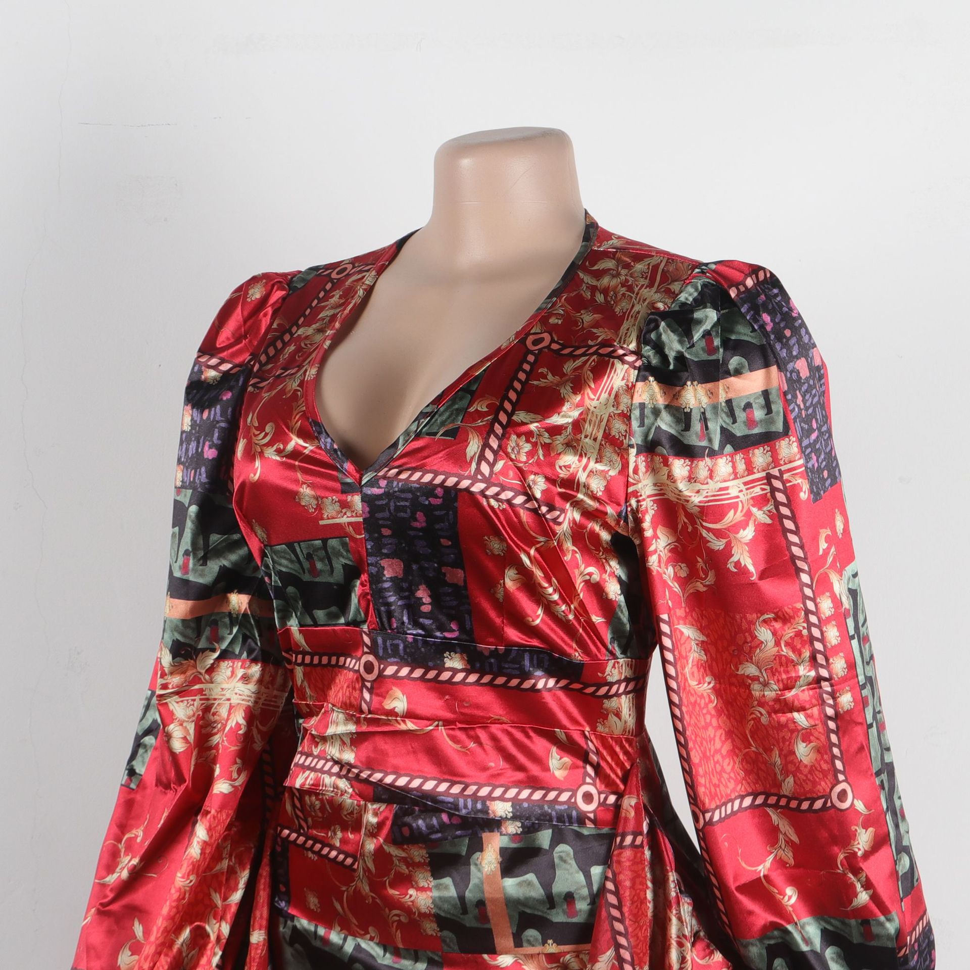 Women's Clothing Sexy Printed Ruffled Lantern Sleeve Hip Hugging Slim Fit Long Sleeve Dress_voghion.com