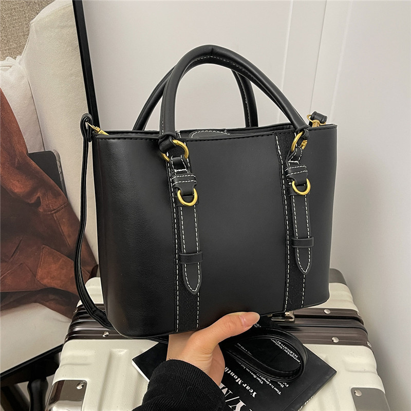 2026 Foreign Trade Wholesale New Women's Bag Black Mini City Handbag Versatile Bucket Bag Fashionable Crossbody Bag
