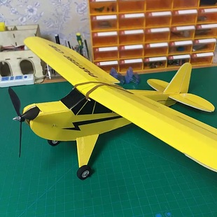 ��˹�{�̶����b�غ�ģ�w�CKT��ՙCƴ�b�o�˙CFT�̾��CSimple Cub
