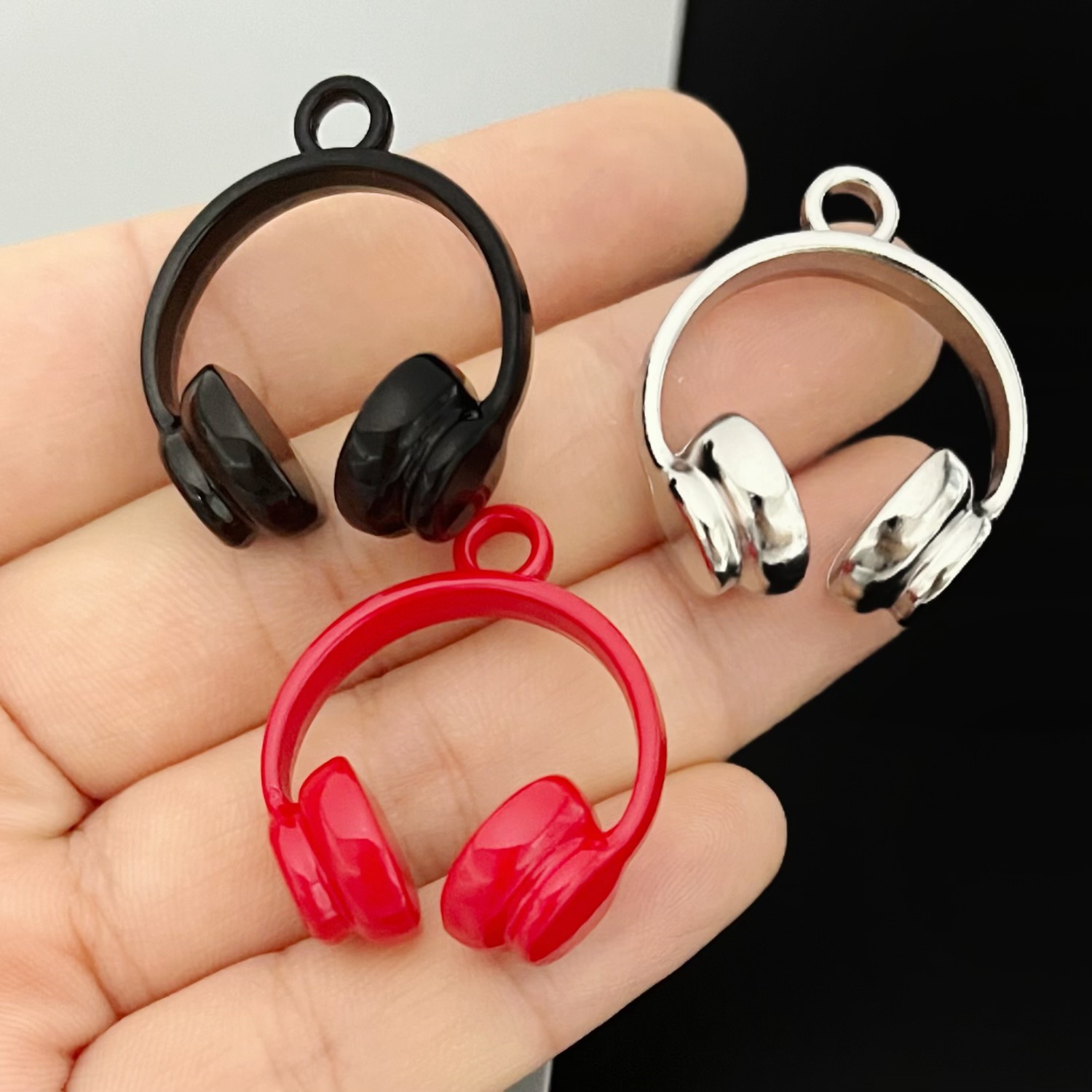 Popular DIY Alloy Jewelry Accessories Jelly Bean Headphone Shape Pendant Necklace Keychain Pendant