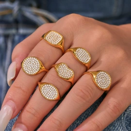 耳环;项链;首饰套装