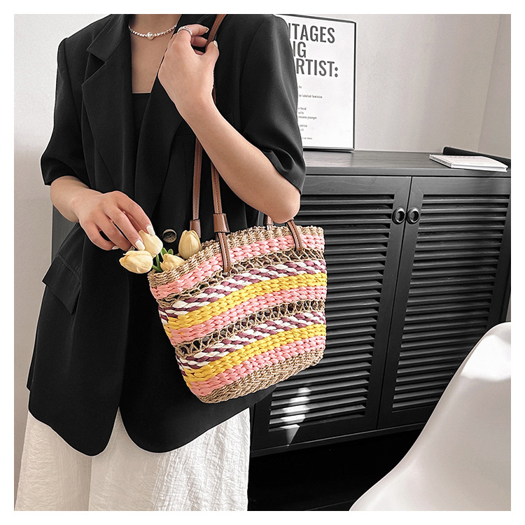 Women's Small Spring&summer Straw Color Block Vacation Bucket Open Bucket Bag display picture 5