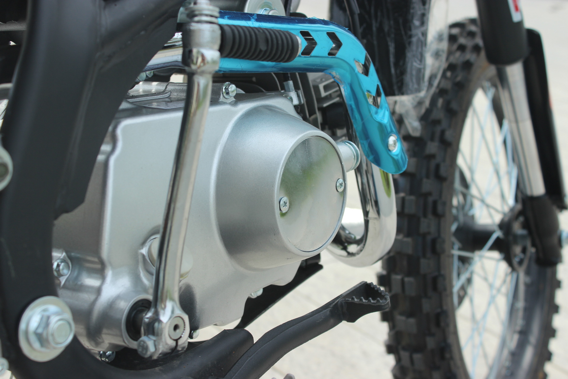 Brand New Off-Road Motorcycle, Mountain Dirt Bike with Reinforced Frame, Professional Motorcycle, 125Cc All-Terrain Motorcycle