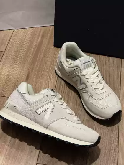 Putian Nb574 Classic Casual Sports Shoes Breathable Mesh Wear-Resistant Rubber Sole All-Match Jogging Shoes for All Seasons