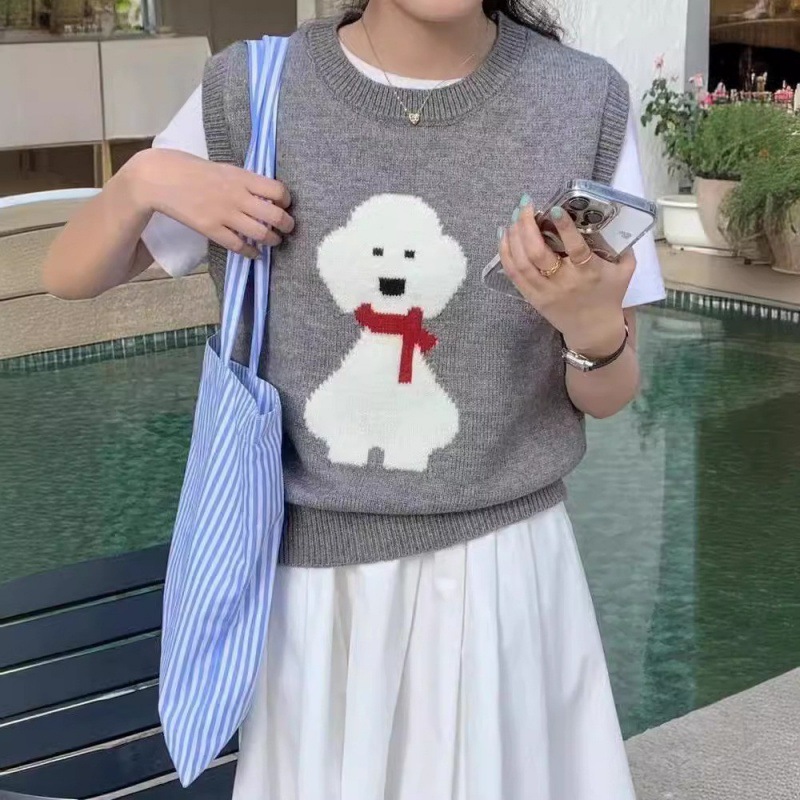 Short cartoon knitted autumn vest with a round collar