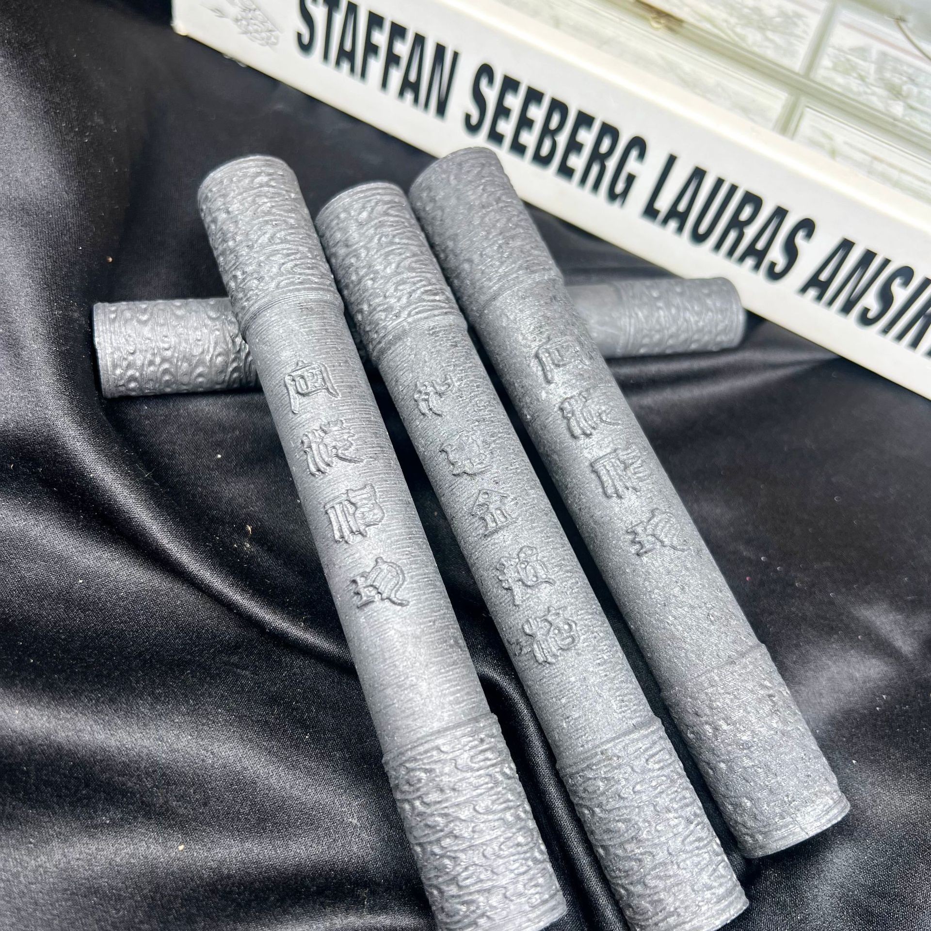 높이 15cm, 약 80g