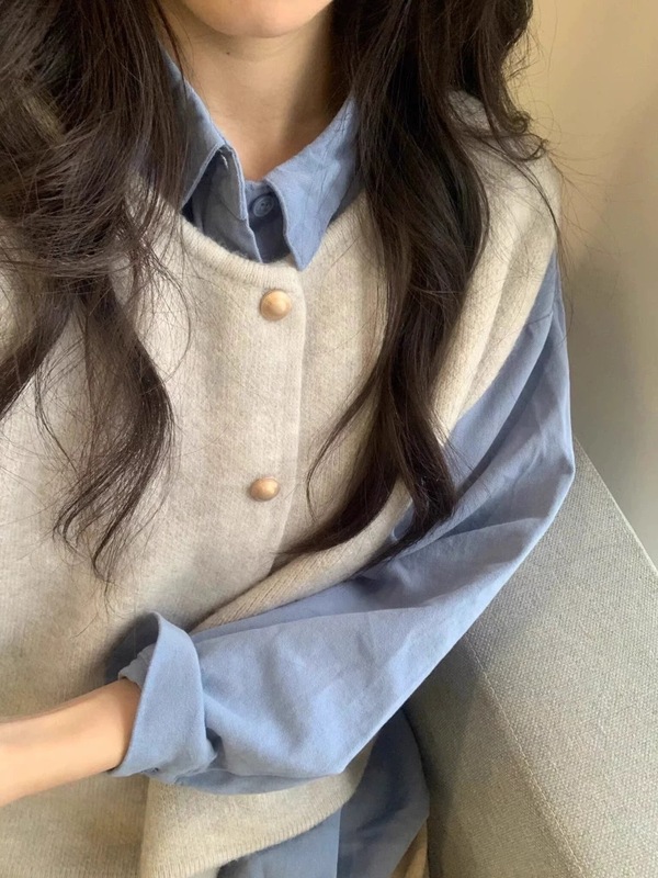 杏色针织马甲开衫外套女秋复古小金扣宽松无袖背心坎肩叠穿外搭|undefined