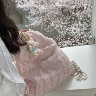 ѩ�����K��������ͨ�����ڴ��W���ռ{���{���μ���ٽz��б��