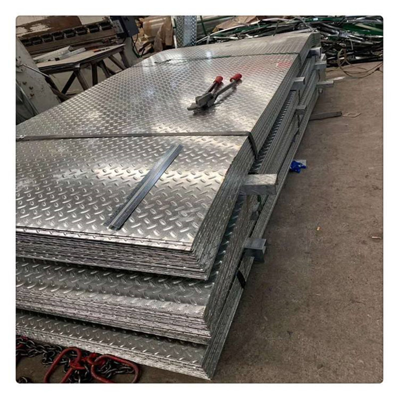 1250-1500mm*1.0-10mm 扁豆型花纹板现货长度定尺 Q235B花纹镀锌