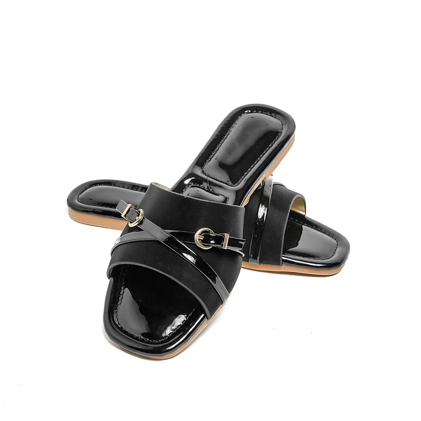 波西米亚风格2025新款凉鞋女水钻时尚沙滩软底外出百搭平底拖鞋