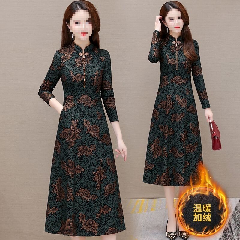 Slimming Chinese Retro Mother's Improved Cheongsam High-End Spring and Autumn National Style Dress Women's New Skirt Winter Thickened Plus Size