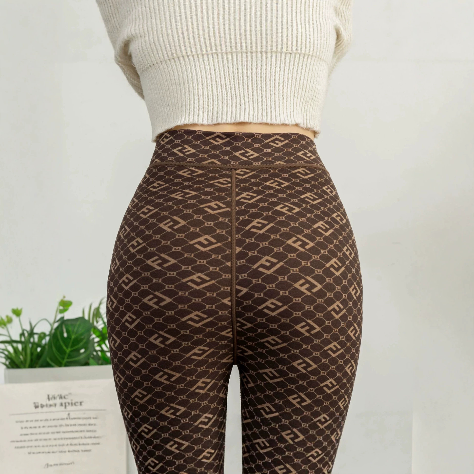 Cross-border hot-selling FL letter winter fashion series warm plaid thermal cotton nine-point leggings with a one-line crotch design