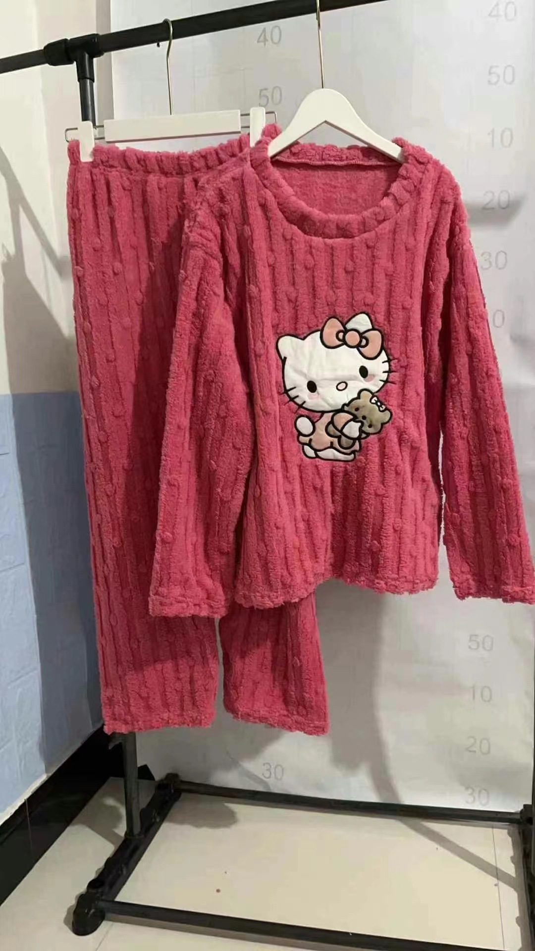 로즈 레드【KT 고양이】