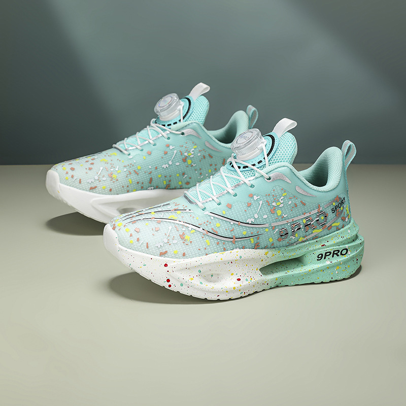 Fábrica de suministro de primavera y otoño zapatos de corrida de malla giratorios zapatos de niños respirables al aire libre zapatos de niños antideslizantes