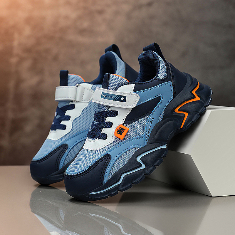 Zapatillas deportivas para niños, modelo nuevo primavera 2026, de malla transpirable, suela blanda y ligera, para niños de primaria y secundaria.