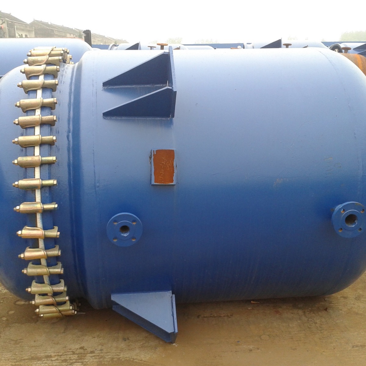 供应复搪2000L搪玻璃反应锅