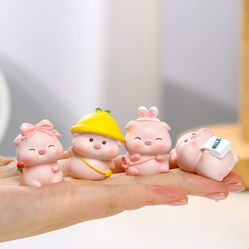 Creative piggy car center console micro landscape office desktop decoration ornaments cute pig resin crafts