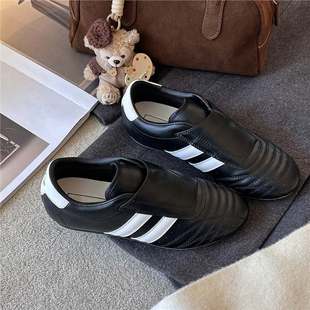 ����ͬ����ȭ��Ь����һ�_�Ű�ЬŮ�¿�͹Ž���ڰ�ɫ���e�\��Ь