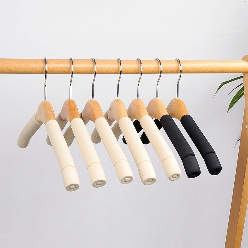 Solid Wood Sponge Non-Slip Household Clothes Hangers Clothing Store Plastic Wooden Clothes Hangers Clothes Hangers Pants Clips Wholesale Solid Wood Sponge Non-Slip Household Clothes Hangers Clothing Store Plastic Wooden Clothes Hangers Clothes Hangers Pants Clips Wholesale