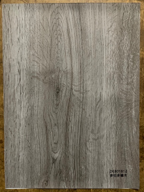 深圳SPC地板彩膜PVC竹木纤维集成墙板科技木书香桐包覆膜现货供应